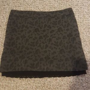 Grey leopard print skirt